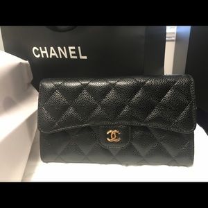Auth Chanel Black Caviar Wallet  Gold HW SOLD